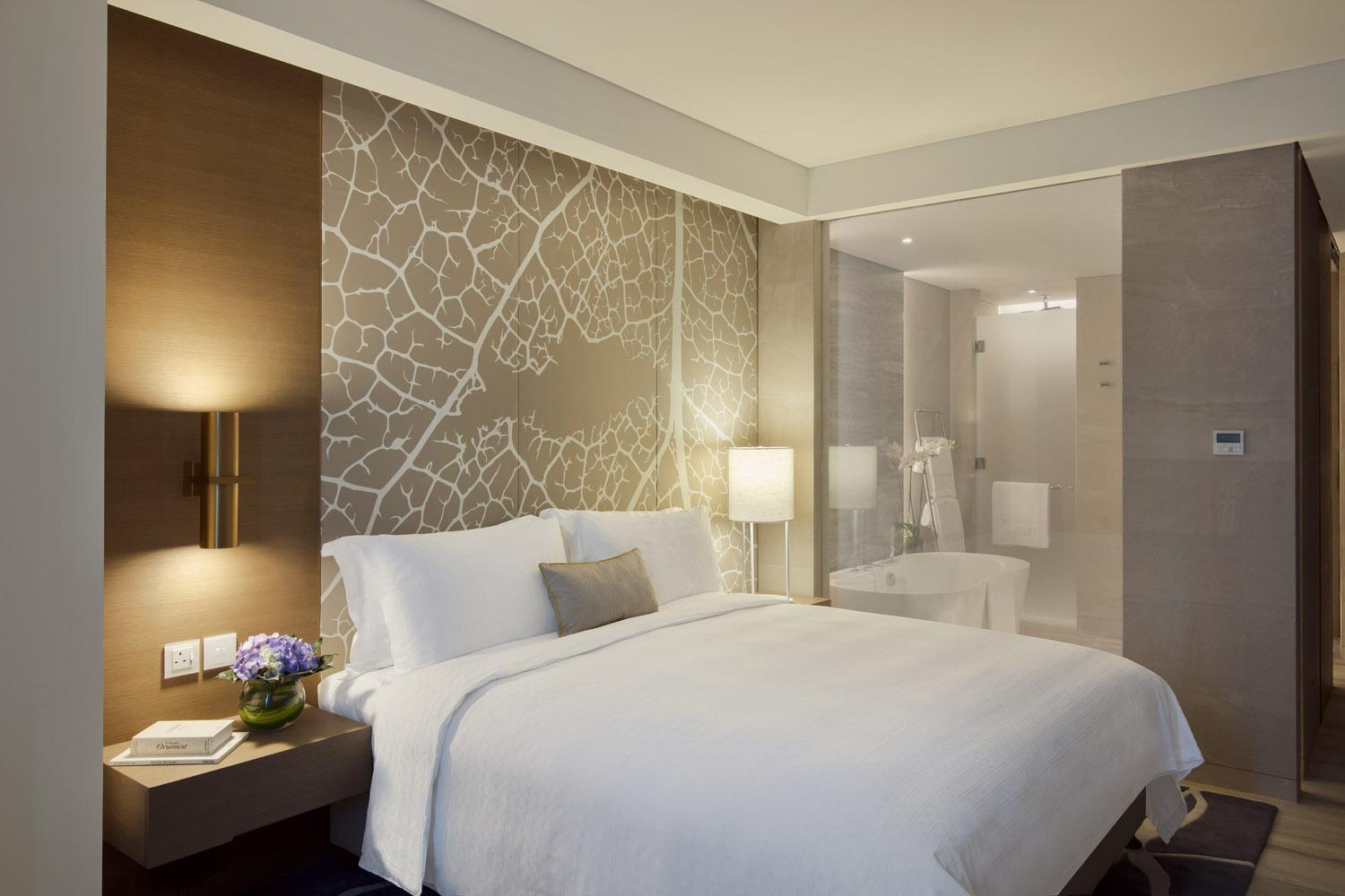 Suite W/Private Pool - Free Floating Breakfast and 20% Discount in F&B Valid Until September 30th 2026